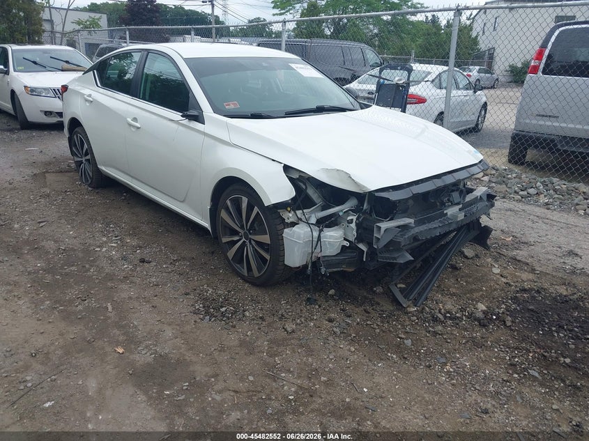 2020 NISSAN ALTIMA auction photo 1