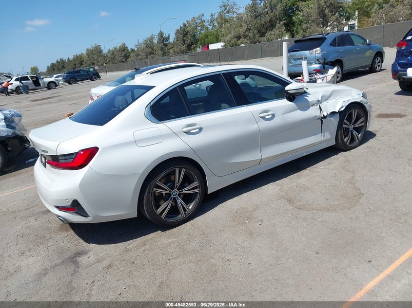 Vin: wba5r1c59kaj98600, lot: 45980728, bmw 330i 20194