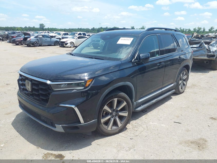 2023 HONDA PILOT auction photo 2