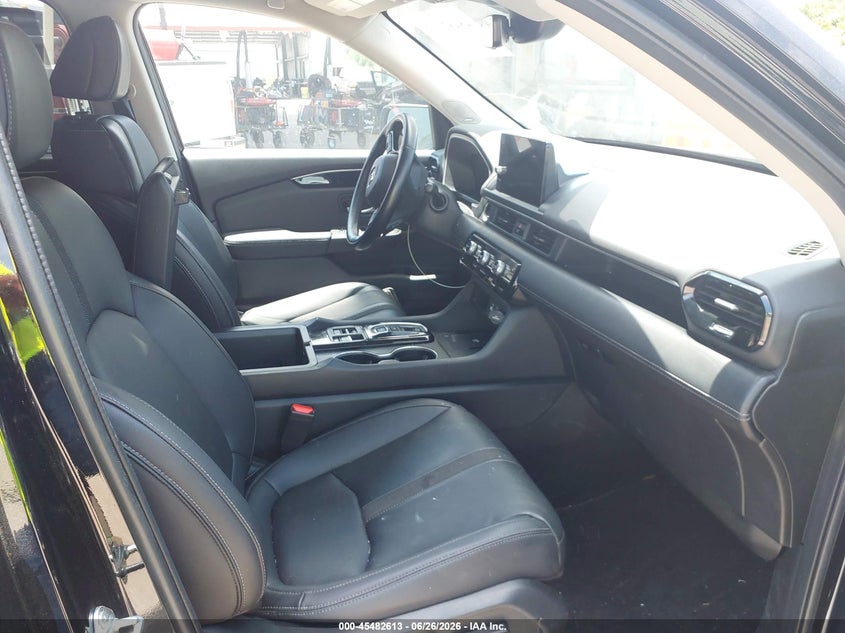 2023 HONDA PILOT auction photo 5