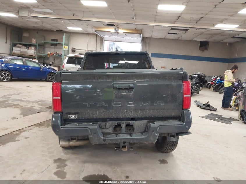 TOYOTA TACOMA 2024 VIN 3TMLB5JNXRM012388