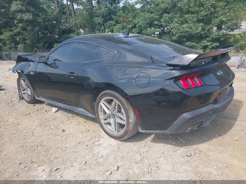 2026 FORD MUSTANG COUPE 5.0L V-8 DI, DOHC, VVT, 480HP