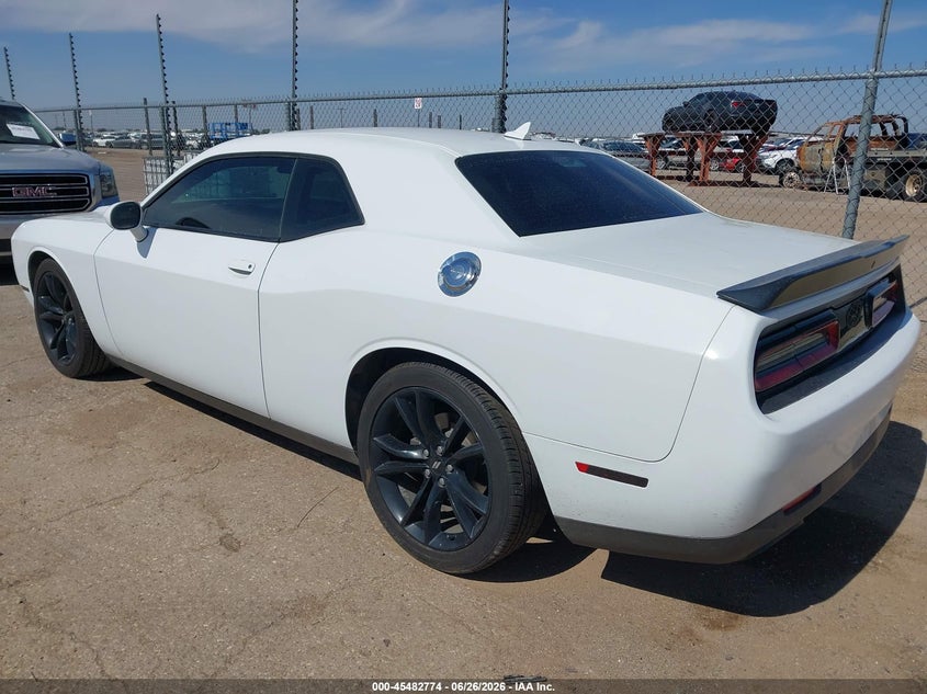 Vin: 2c3cdzbt0hh509188, lot: 45980949, dodge challenger r/t plus 20173