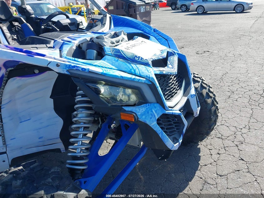 CAN-AM MAVERICK X3 MAX 2022