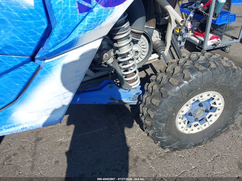 CAN-AM MAVERICK X3 MAX 2022