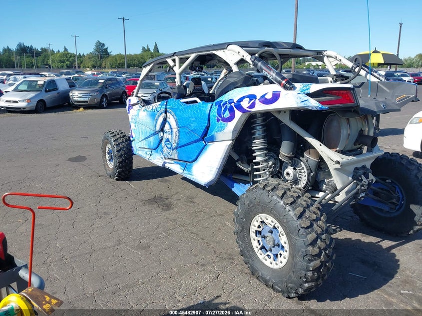 CAN-AM MAVERICK X3 MAX 2022
