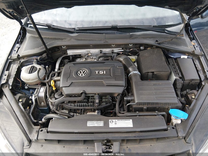 2017 Volkswagen Golf Tsi S 4-Door/Tsi Se 4-Door/Tsi Sel 4-Door/Tsi Wolfsburg Edition 4-Door VIN: 3VW217AUXHM020021 Lot: 45482953