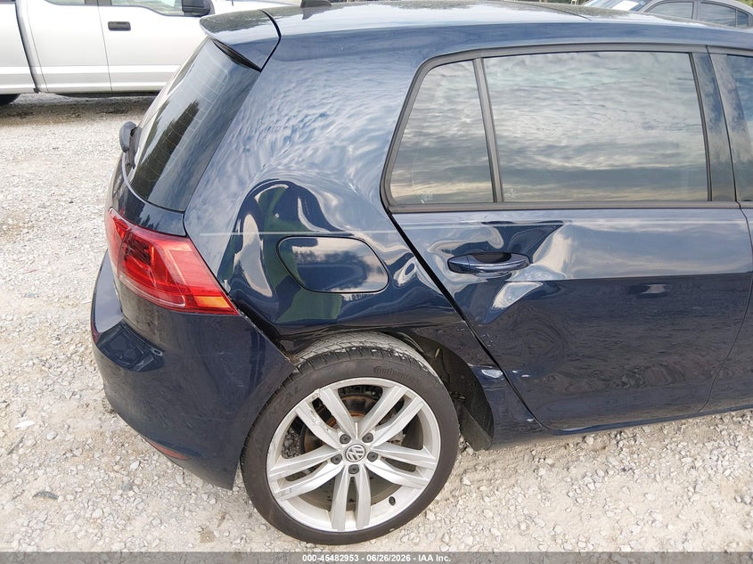 2017 Volkswagen Golf Tsi S 4-Door/Tsi Se 4-Door/Tsi Sel 4-Door/Tsi Wolfsburg Edition 4-Door VIN: 3VW217AUXHM020021 Lot: 45482953