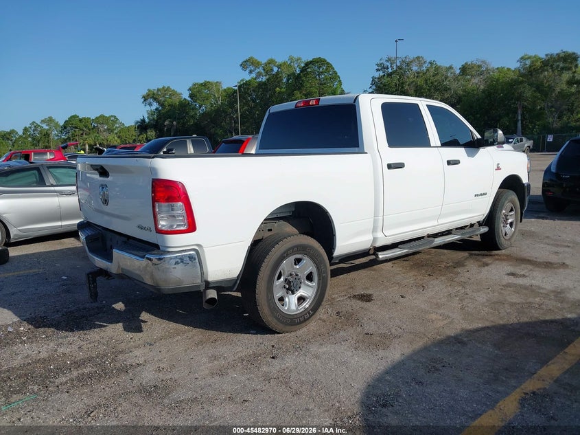 Vin: 3c6ur5cl7lg251860, lot: 45981145, ram 2500 tradesman  4x4 6'4 box 20204