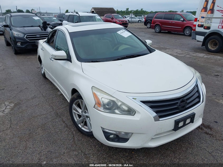 2015 NISSAN ALTIMA auction photo 1