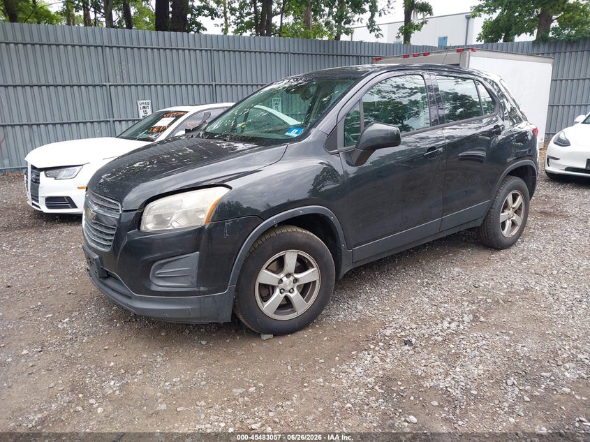2016 CHEVROLET TRAX auction photo 2