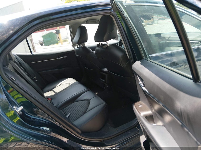 2021 TOYOTA CAMRY auction photo 8