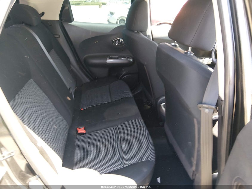 2016 Nissan Juke S VIN: JN8AF5MRXGT604175 Lot: 45483182