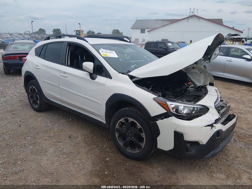 2021 Subaru XV  (VIN: JF2GTAPC5M8366041)