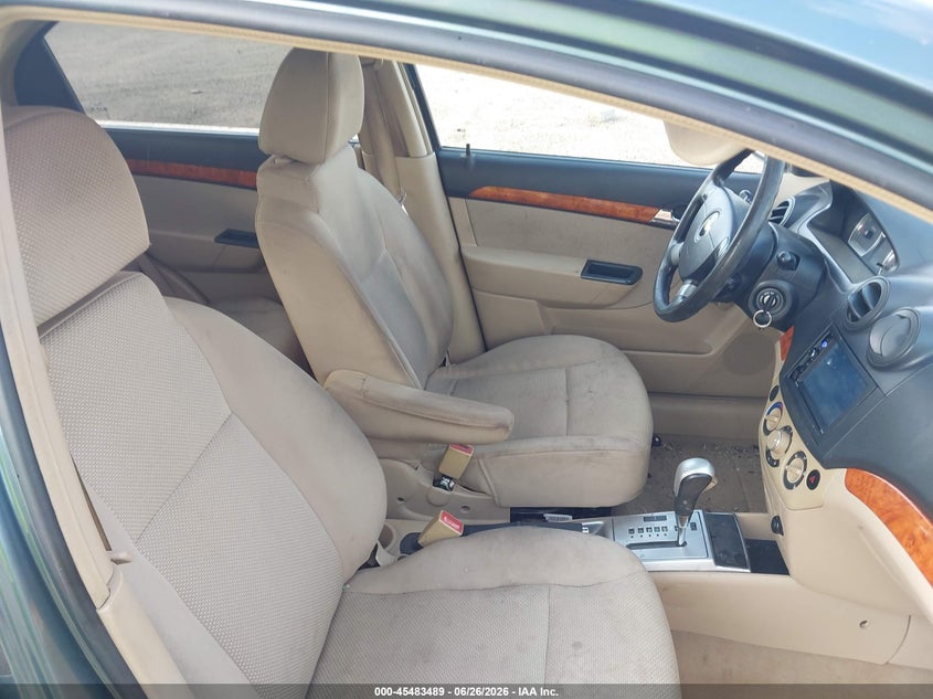 2010 CHEVROLET AVEO auction photo 5