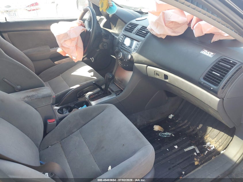 2003 HONDA ACCORD auction photo 5