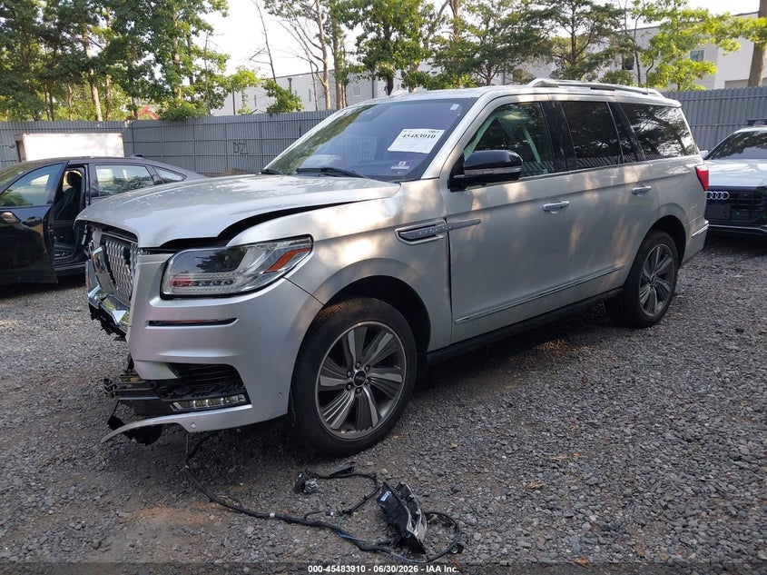 2019 Lincoln Navigator, Удар спереди, IAAI, VIN 5LMJJ2LT8KEL06512 — фото 2