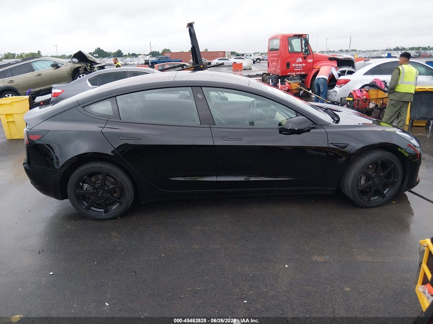 2018 Tesla Model 3 Long Range/Mid Range VIN: 5YJ3E1EA1JF060412 Lot: 45483928