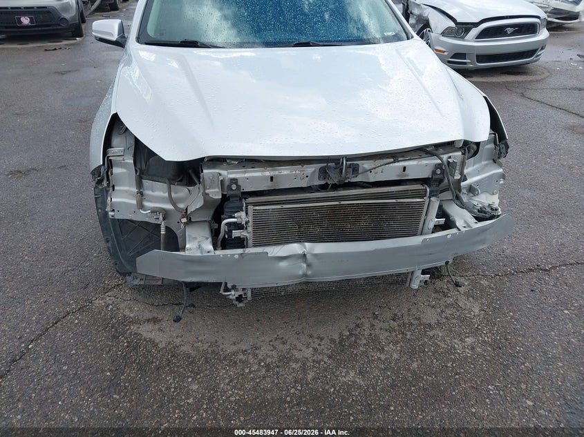 2015 CHEVROLET MALIBU SEDAN 2.5L I-4 DI, DOHC, VVT, 196HP