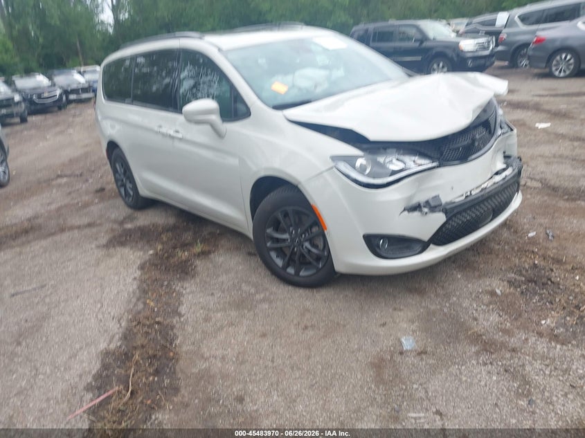 Vin: 2c4rc3bg1lr270892, lot: 45982145, chrysler pacifica awd launch edition 2020 img_1