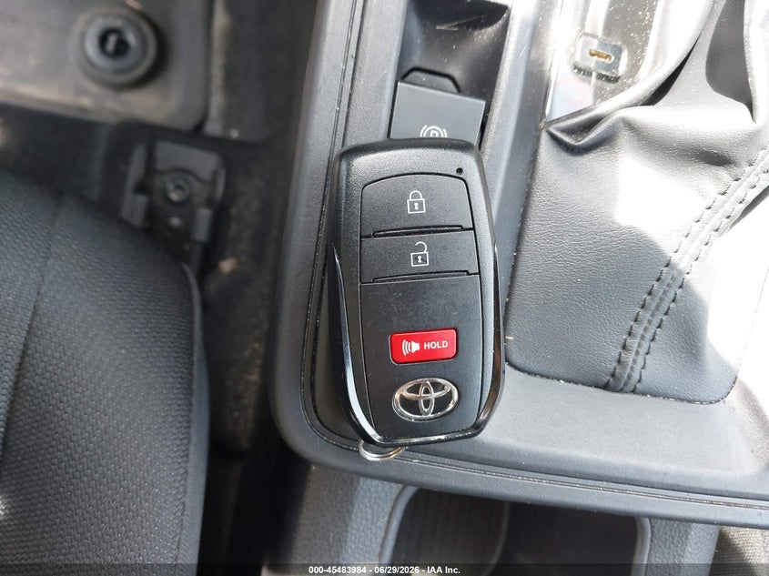 2026 Toyota Corolla Cross Le VIN: 7MUCAABG8TV148270 Lot: 45483984