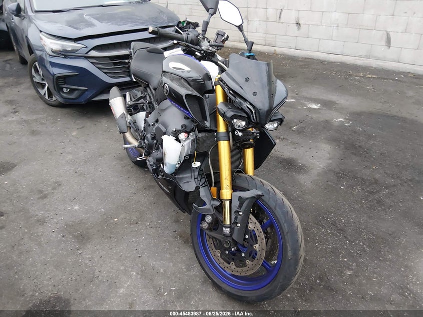 2025 YAMAHA MTN1000 auction photo 1