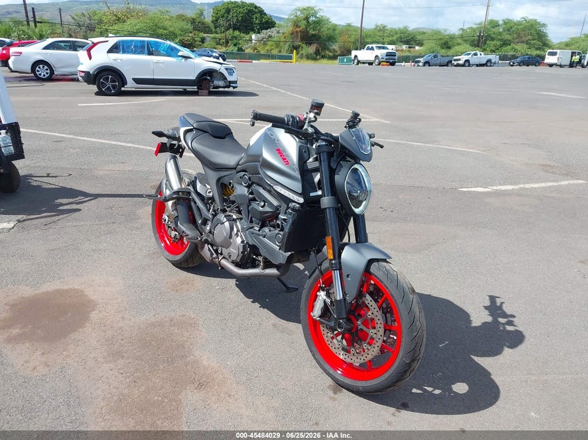 2022 Ducati Monster