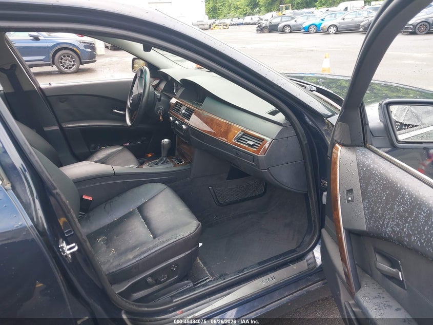 2007 BMW 525XI auction photo 5