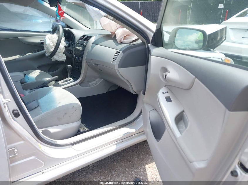 2010 TOYOTA COROLLA auction photo 5