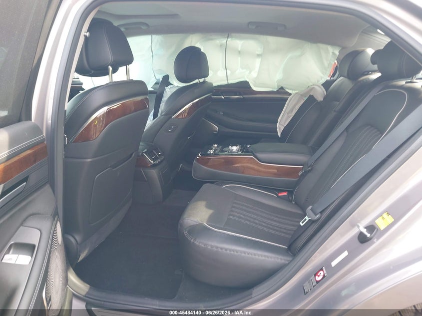 2018 GENESIS G90 auction photo 8