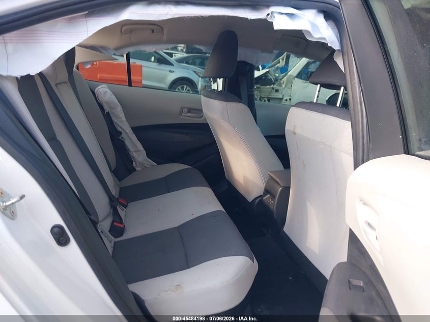 2024 TOYOTA COROLLA auction photo 8