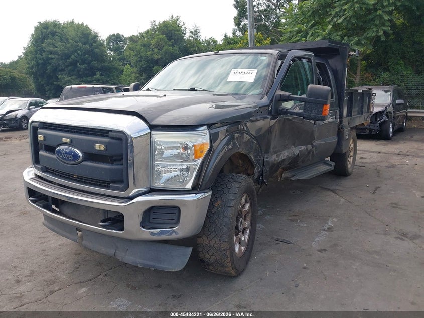 2016 FORD F-250 auction photo 2
