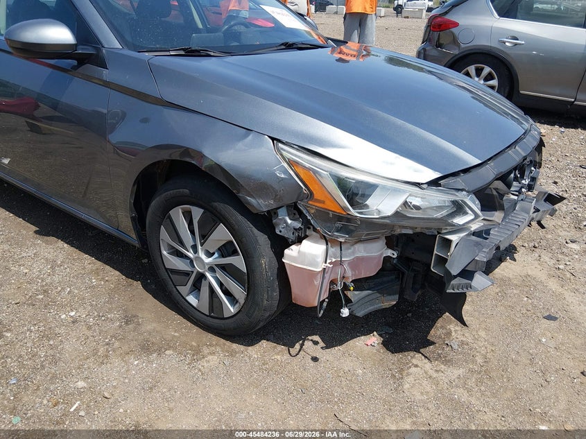 2020 NISSAN ALTIMA auction photo 6