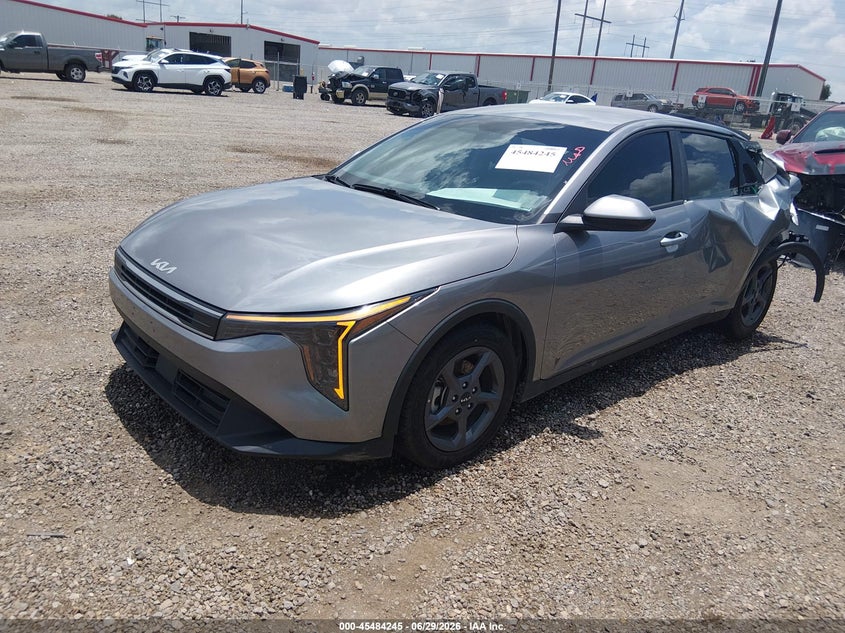 Vin: 3kpft4de4se018185, lot: 45982418, kia k4 lxs 20252