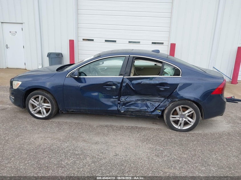 2014 Volvo S60 T5 VIN: YV1612FS5E2285151 Lot: 45484310