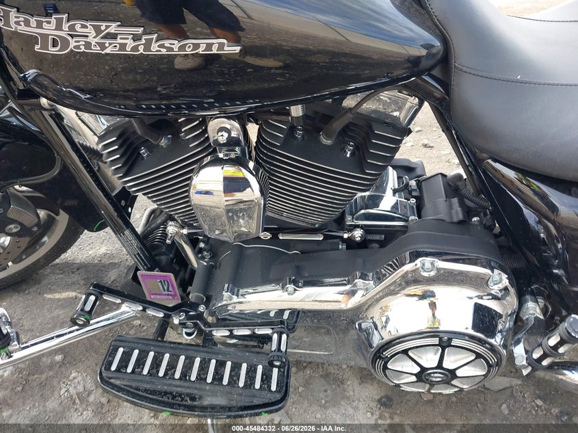 2012 Harley-Davidson Flhx Street Glide VIN: 1HD1KBM18CB692321 Lot: 45484332