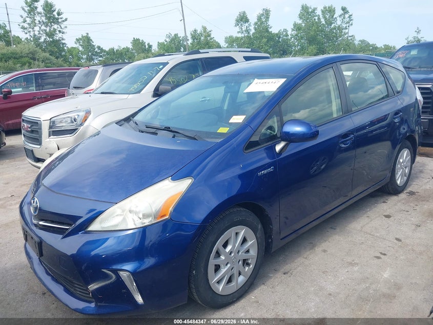 JTDZN3EU3C3164917 2012 TOYOTA PRIUS V THREE photo 1