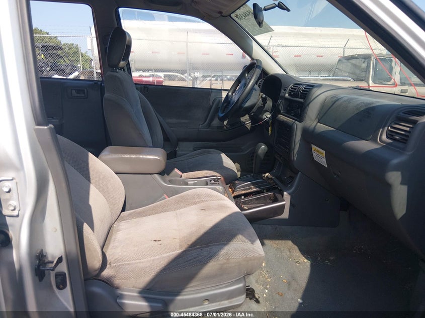 1999 ISUZU RODEO auction photo 5