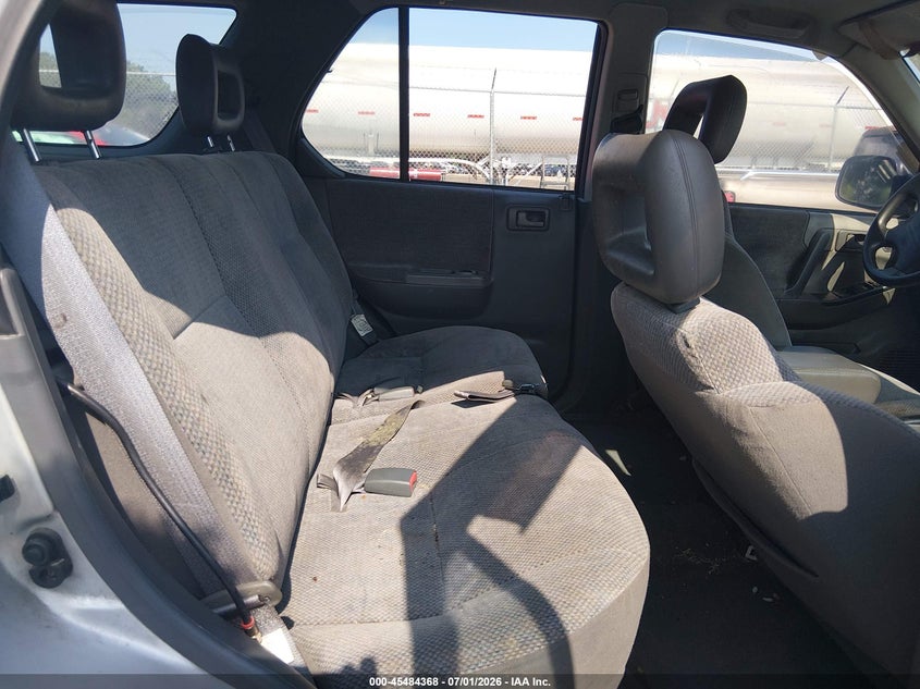 1999 ISUZU RODEO auction photo 8
