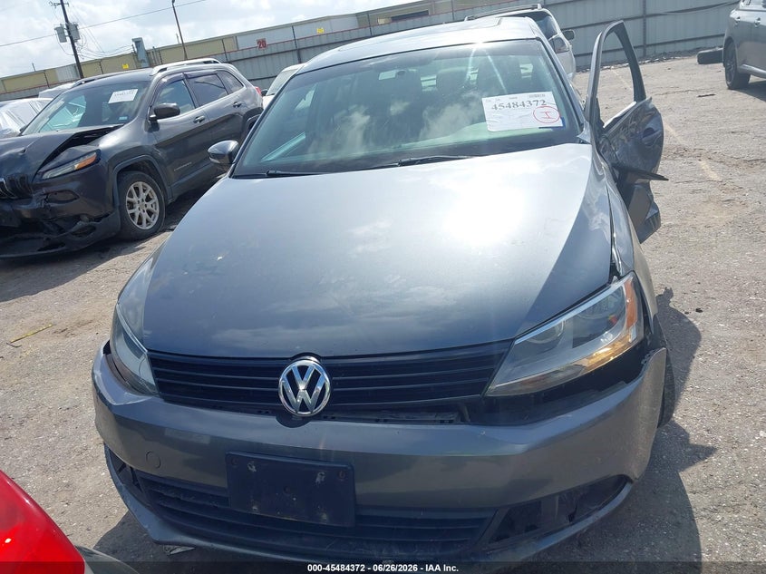 AtlanticExpress - Volkswagen Jetta