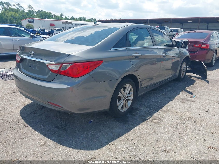 2013 HYUNDAI SONATA auction photo 4