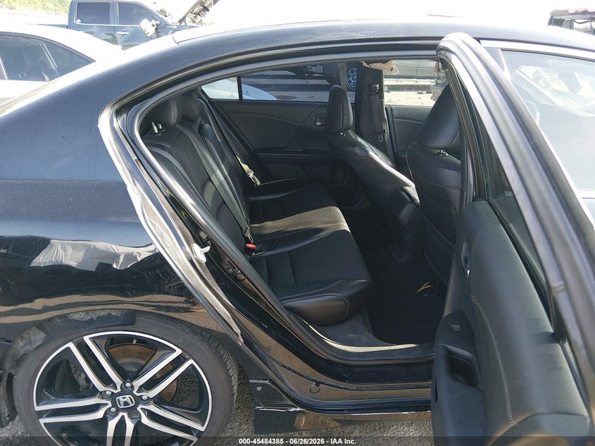 2016 HONDA ACCORD auction photo 8