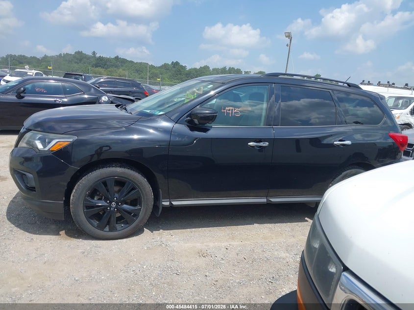 AtlanticExpress - Nissan Pathfinder