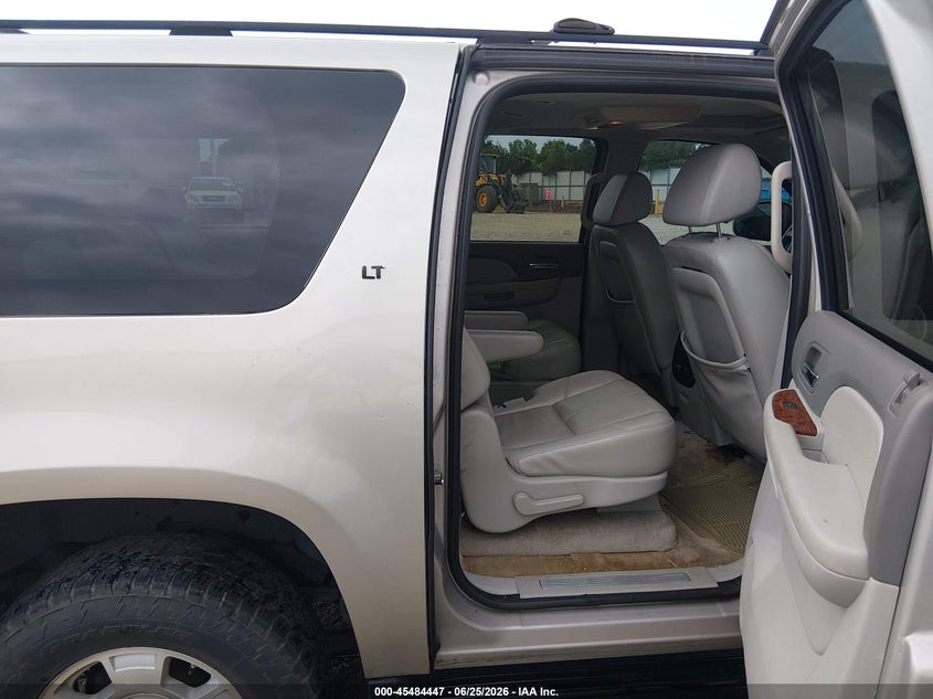 2007 CHEVROLET SUBURBAN auction photo 8