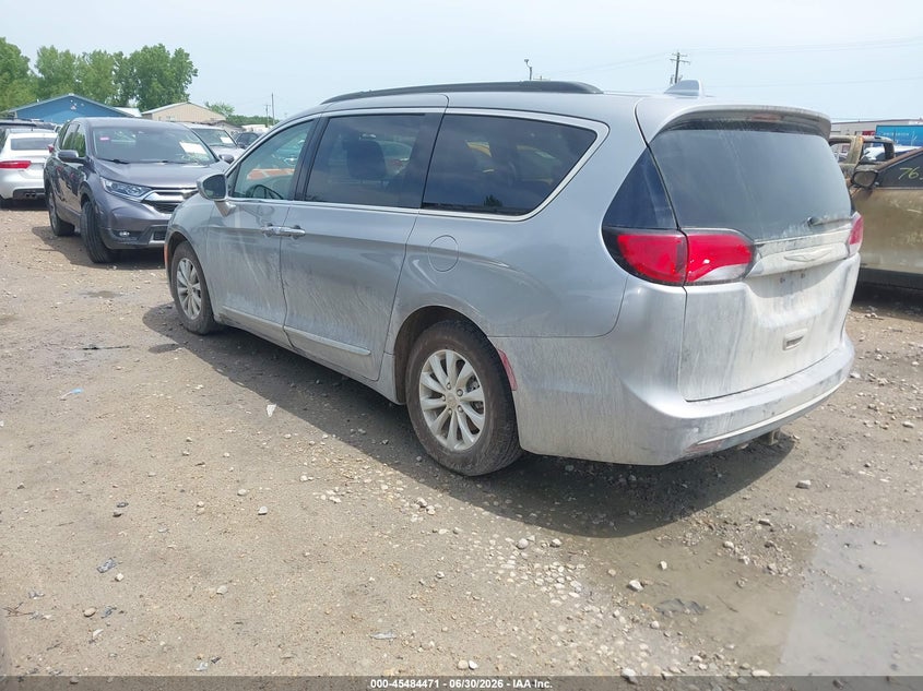 Vin: 2c4rc1bg4hr734303, lot: 45982646, chrysler pacifica touring-l 20173