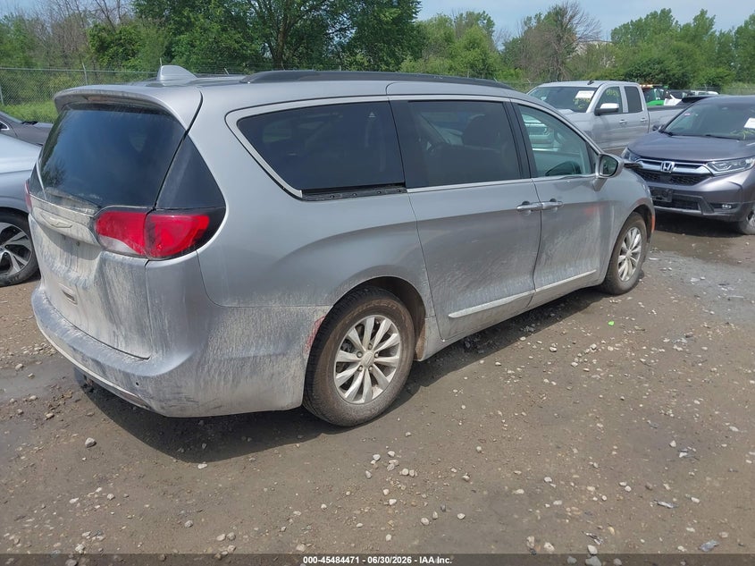 Vin: 2c4rc1bg4hr734303, lot: 45982646, chrysler pacifica touring-l 20174