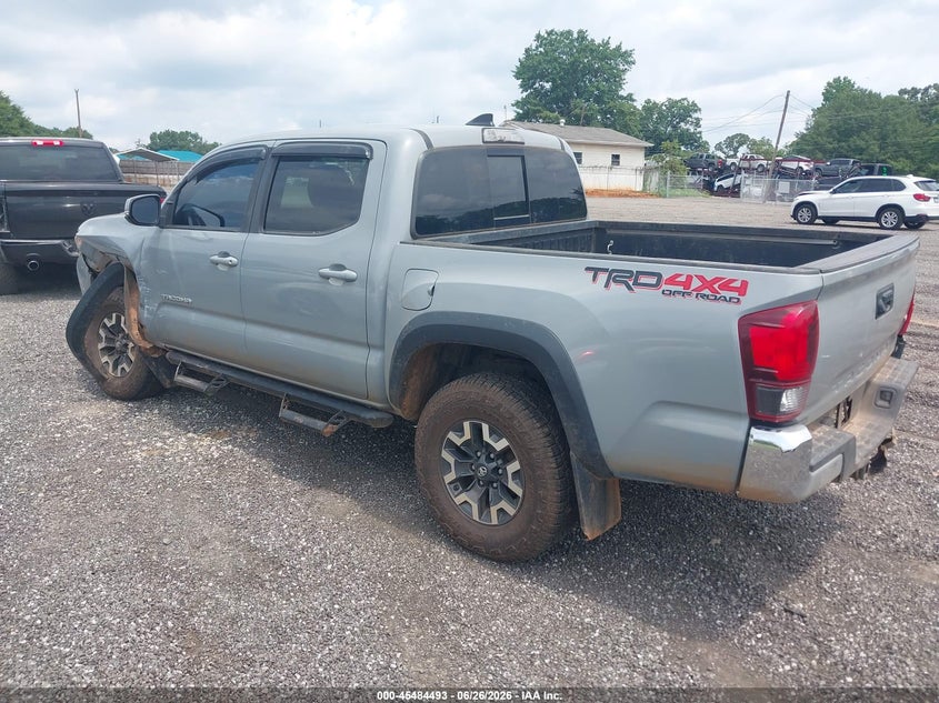 2019 TOYOTA TACOMA auction photo 3