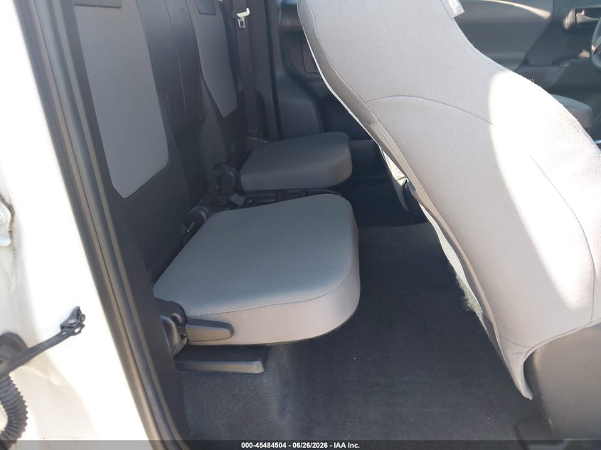 2022 TOYOTA TACOMA auction photo 8