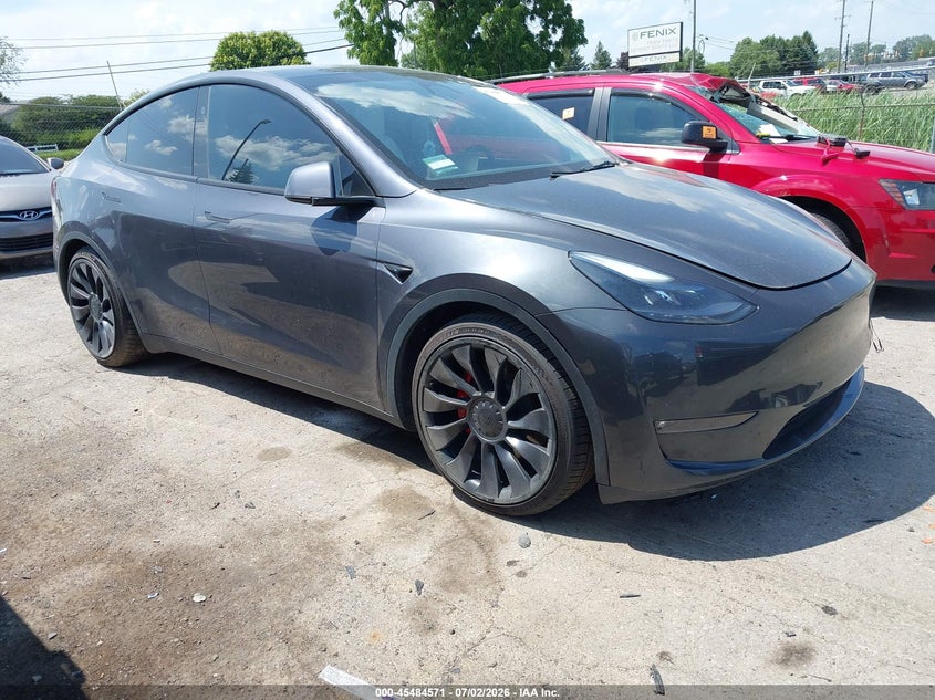 Vin: 7saygdef0pf904299, lot: 45982746, tesla model y performance dual motor all-wheel drive 2023 img_1