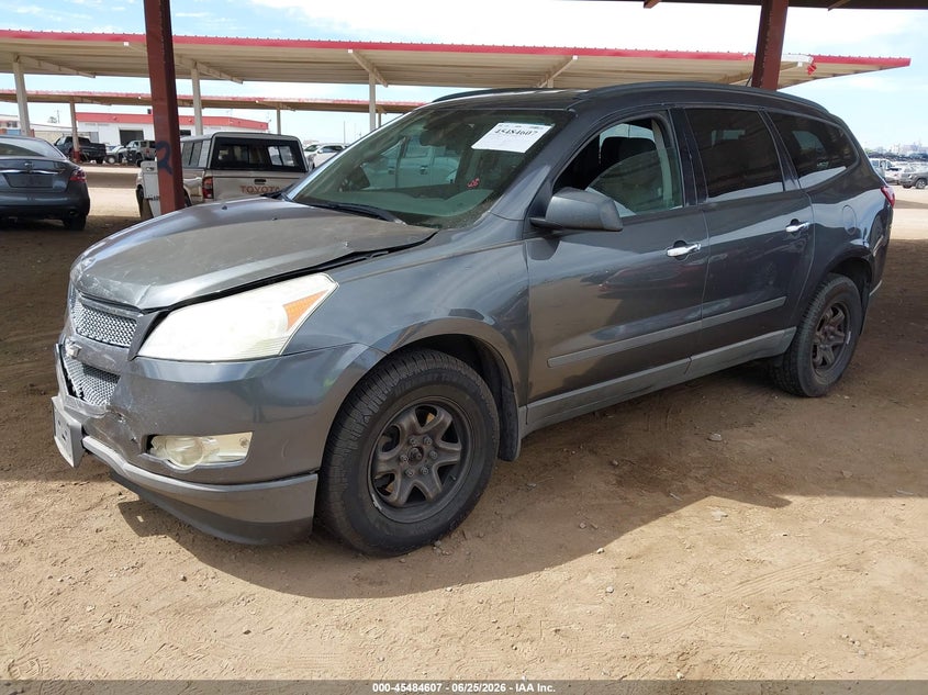 2012 Chevrolet Traverse Ls 1GNKRFED4CJ376624 photo 1